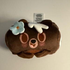NEW Target exclusive: Disney Munchlings Micro Plush Gourmet Goodies- Flower